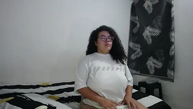 mabigomez00 online show from 16, 5, 2026
