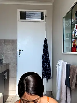 Snapshot of cherrybabe76 chatting on 26, 10, 2025 cherrybabe76 online show from 26, 10, 2025