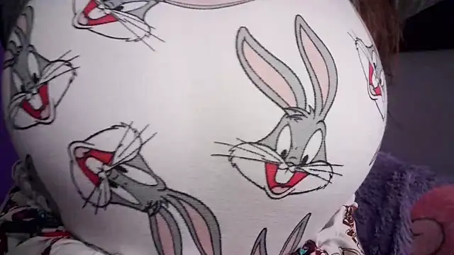 Snapshot of AnnyelinnaLove chatting on 7, 1, 2026 AnnyelinnaLove online show from 7, 1, 2026