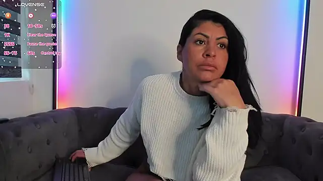 Snapshot of BiancaCruzzz chatting on 17, 6, 2026 BiancaCruzzz online show from 17, 6, 2026