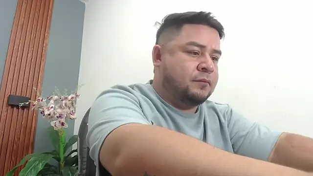 Snapshot of oso_dirty_ chatting on 28, 3, 2026 oso dirty online show from 28, 3, 2026