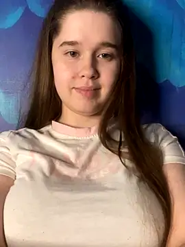 Snapshot of HornyGirlH chatting on 13, 10, 2025 HornyGirlH online show from 13, 10, 2025