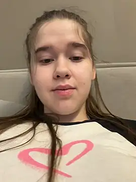 HornyGirlH online show from 10, 5, 2026