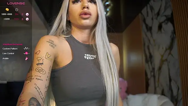 Snapshot of LisaAkira chatting on 31, 3, 2026 LisaAkira online show from 31, 3, 2026