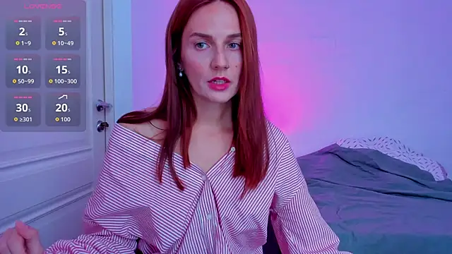 BritneyHall online show from 1, 10, 2025