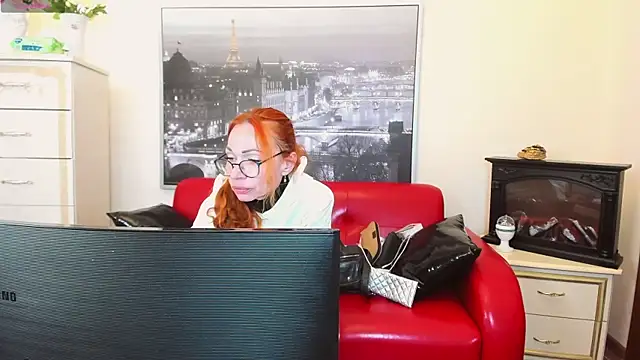 softlysoftlyasbeauty online show from 18, 9, 2025