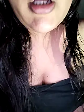 Snapshot of Annerae chatting on 12, 3, 2026 Annerae online show from 12, 3, 2026