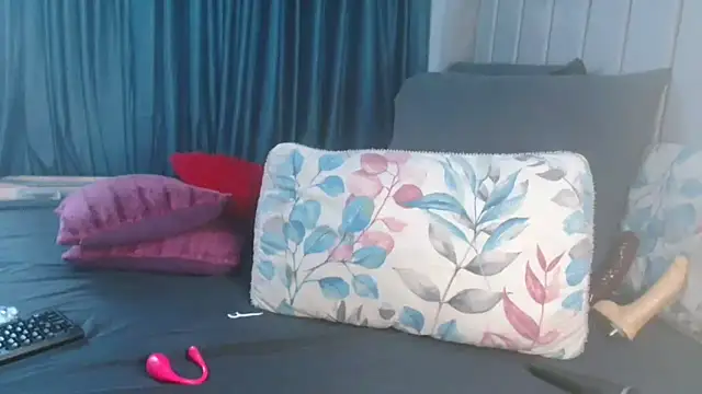 Snapshot of CummSavage chatting on 14, 12, 2025 CummSavage online show from 14, 12, 2025