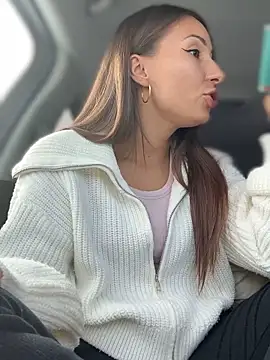 YOUR-KARINA online show from 23, 1, 2025