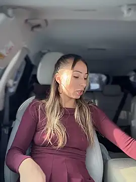 YOUR-KARINA online show from 19, 12, 2025