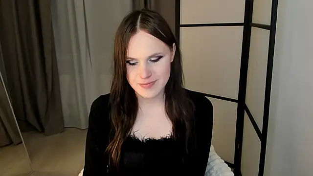 Snapshot of EffieMinki chatting on 12, 3, 2026 EffieMinki online show from 12, 3, 2026