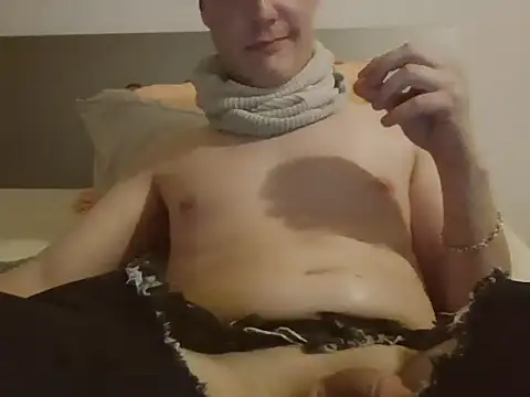 Snapshot of iluvhottenns chatting on 10, 3, 2025 iluvhottenns online show from 10, 3, 2025