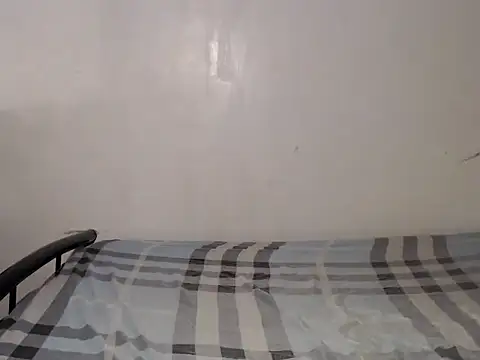 Snapshot of cum2mama chatting on 14, 10, 2025 cum2mama online show from 14, 10, 2025