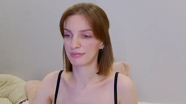 Snapshot of Beauty_Alex chatting on 17, 12, 2024 Beauty Alex online show from 17, 12, 2024