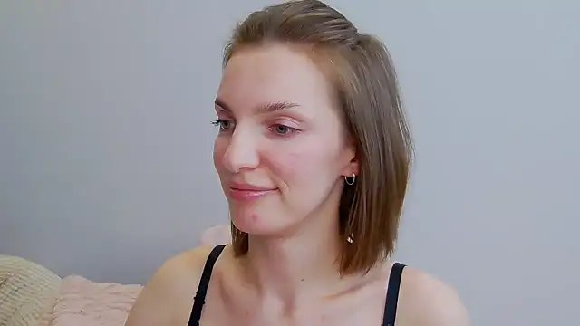 Snapshot of Beauty_Alex chatting on 25, 12, 2024 Beauty Alex online show from 25, 12, 2024