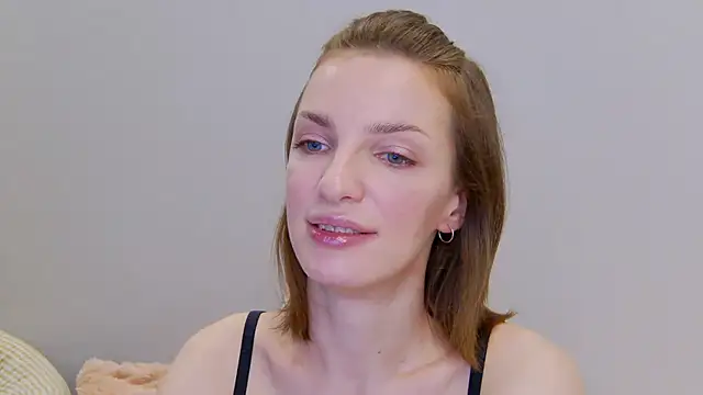 Snapshot of Beauty_Alex chatting on 17, 1, 2025 Beauty Alex online show from 17, 1, 2025