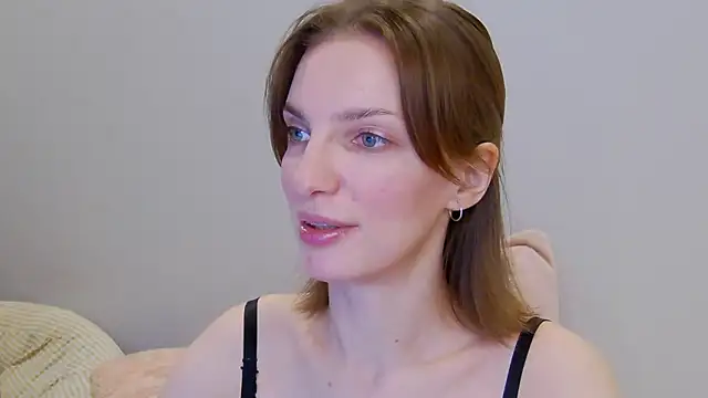 Snapshot of Beauty_Alex chatting on 19, 1, 2025 Beauty Alex online show from 19, 1, 2025