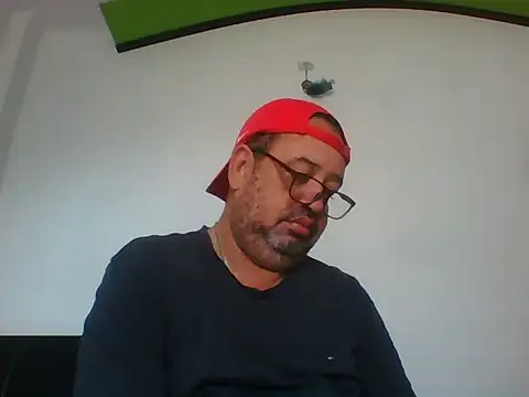 Snapshot of djtomxxx2777 chatting on 30, 1, 2025 djtomxxx2777 online show from 30, 1, 2025