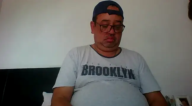Snapshot of djtomxxx2777 chatting on 6, 2, 2025 djtomxxx2777 online show from 6, 2, 2025