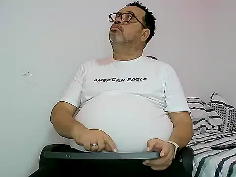 Snapshot of djtomxxx2777 chatting on 21, 3, 2025 djtomxxx2777 online show from 21, 3, 2025