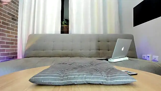 MattxFeet online show from 10, 12, 2024