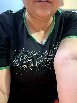 Snapshot of Preet_Kaur_69 chatting on 23, 10, 2025 Preet Kaur 69 online show from 23, 10, 2025