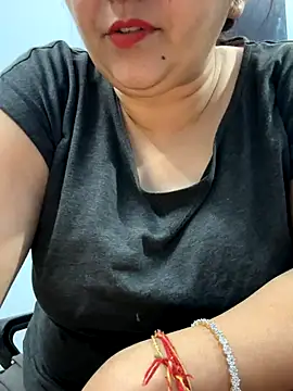 Snapshot of Preet_Kaur_69 chatting on 28, 10, 2025 Preet Kaur 69 online show from 28, 10, 2025