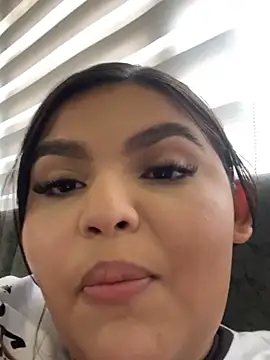 Snapshot of Lia_sexx chatting on 19, 11, 2025 Lia sexx online show from 19, 11, 2025