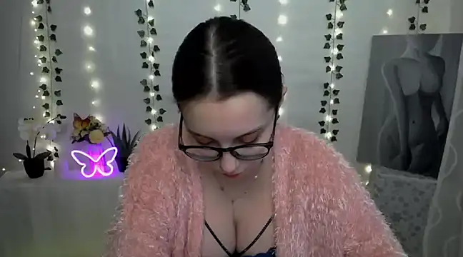 Snapshot of SweetPrincess_ chatting on 27, 2, 2025 SweetPrincess online show from 27, 2, 2025