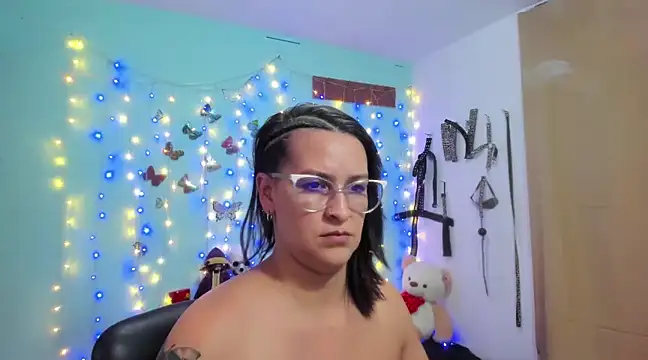 Snapshot of Britney_taylor_ chatting on 6, 12, 2024 Britney taylor online show from 6, 12, 2024