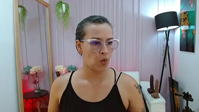 Snapshot of Britney_taylor_ chatting on 9, 1, 2025 Britney taylor online show from 9, 1, 2025