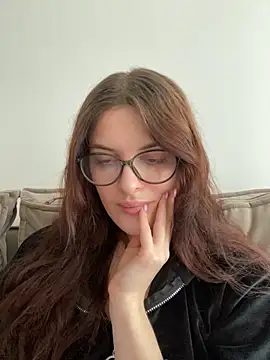 little belucci online show from 31, 1, 2025