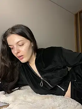 little belucci online show from 21, 11, 2025