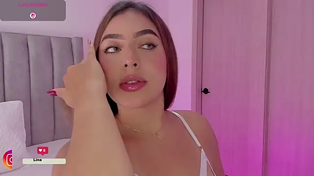 Snapshot of MaddyyLennon chatting on 27, 3, 2026 MaddyyLennon online show from 27, 3, 2026