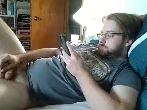 Snapshot of shyv13 chatting on 25, 9, 2025 shyv13 online show from 25, 9, 2025