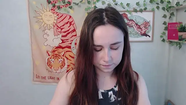 VeryVeryVeryShy  online show from 16, 5, 2026