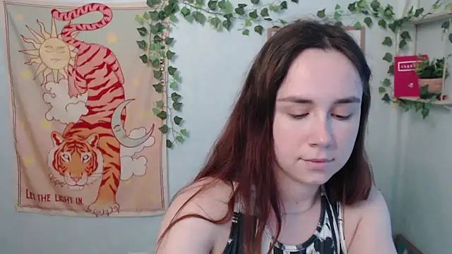Snapshot of VeryVeryVeryShy_ chatting on 18, 6, 2026 VeryVeryVeryShy online show from 18, 6, 2026