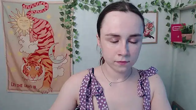 Snapshot of VeryVeryVeryShy_ chatting on 22, 6, 2026 VeryVeryVeryShy online show from 22, 6, 2026