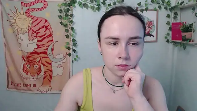Snapshot of VeryVeryVeryShy_ chatting on 3, 7, 2026 VeryVeryVeryShy online show from 3, 7, 2026
