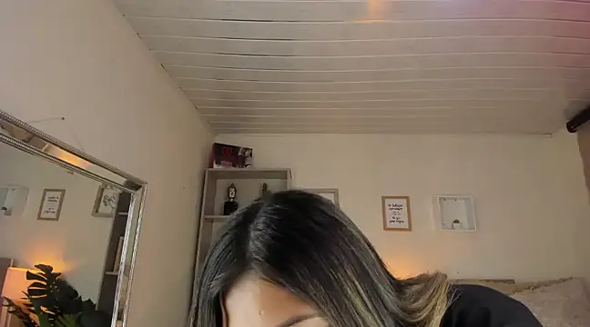 little antonela online show from 31, 1, 2025