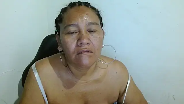 katia mature online show from 5, 2, 2025