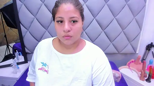 Snapshot of Luci_SexDeep chatting on 9, 11, 2025 Luci SexDeep online show from 9, 11, 2025