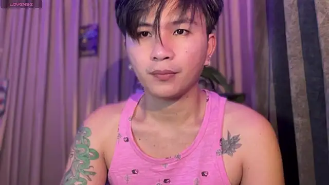 Snapshot of Sexy_Handsome_Drex chatting on 18, 3, 2026 Sexy Handsome Drex online show from 18, 3, 2026