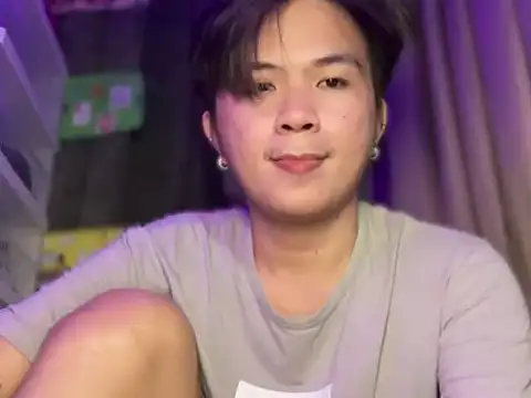 Snapshot of Sexy_Handsome_Drex chatting on 4, 4, 2026 Sexy Handsome Drex online show from 4, 4, 2026