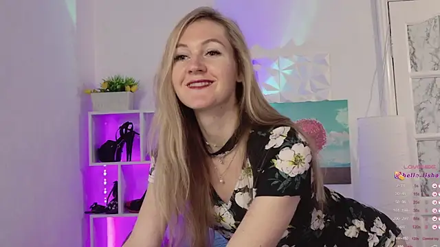 Snapshot of Hello_Lisha chatting on 11, 12, 2024 Hello Lisha online show from 11, 12, 2024