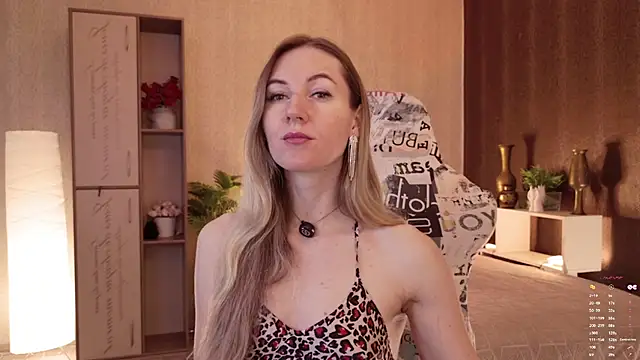 Hello Lisha online show from 11, 5, 2026