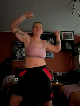 wetgerman 2 online show from 4, 12, 2025