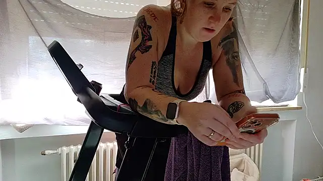 Snapshot of wetgerman_2 chatting on 27, 3, 2026 wetgerman 2 online show from 27, 3, 2026