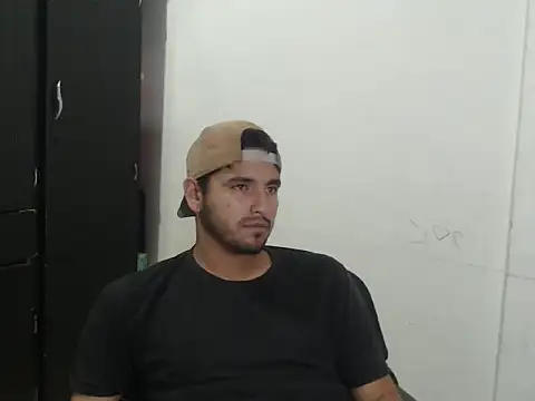 Snapshot of kylian_07 chatting on 5, 11, 2025 kylian 07 online show from 5, 11, 2025