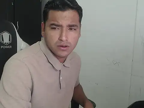 Snapshot of kylian_07 chatting on 18, 1, 2026 kylian 07 online show from 18, 1, 2026